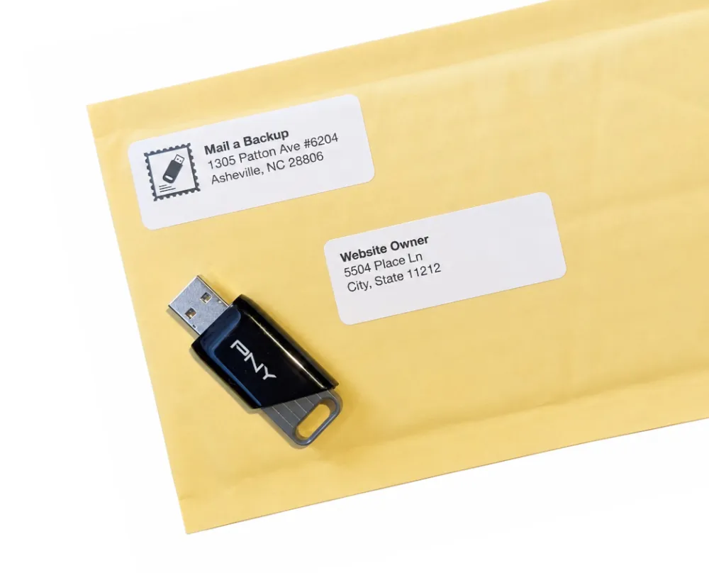 USB drive with padded mailer